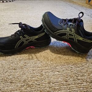 ASICS Black and Yellow Running Shoes